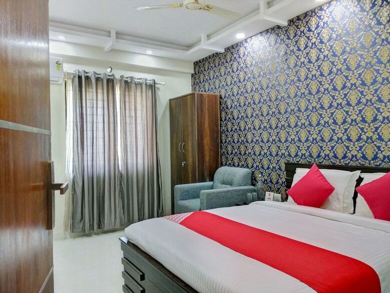 Hotel Oyo 10521 Gck Suites