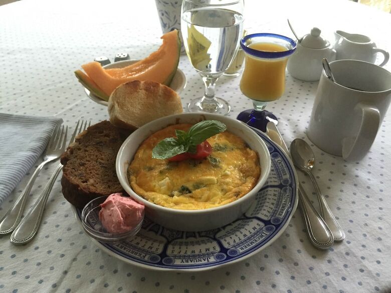 Meadow Gardens Bed And Breakfast
