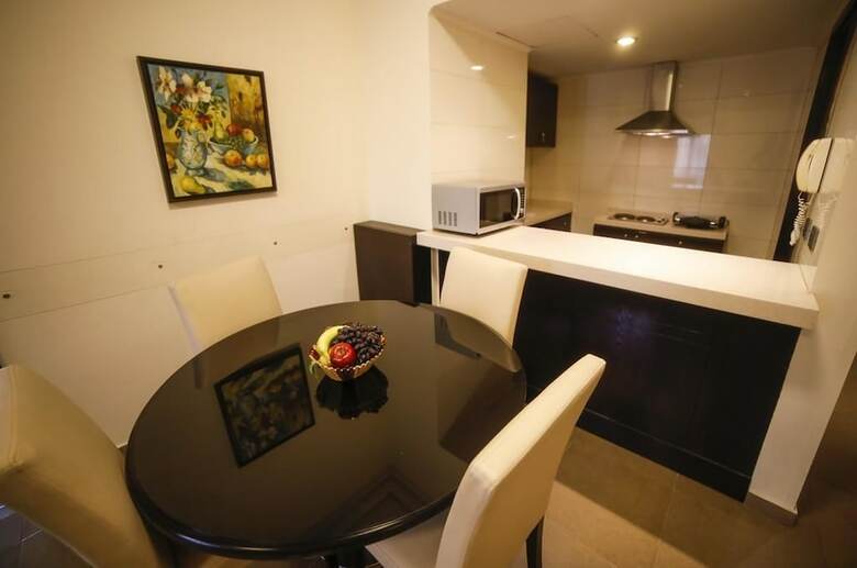Aparthotel Al Jamila Suites