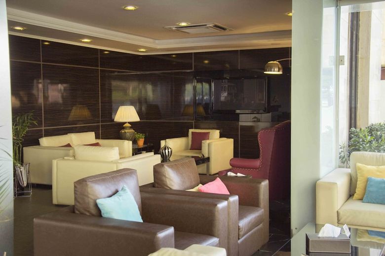 Aparthotel Al Jamila Suites