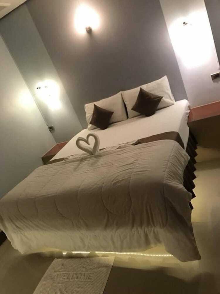 Hotel Safe House Phatthalung Resort