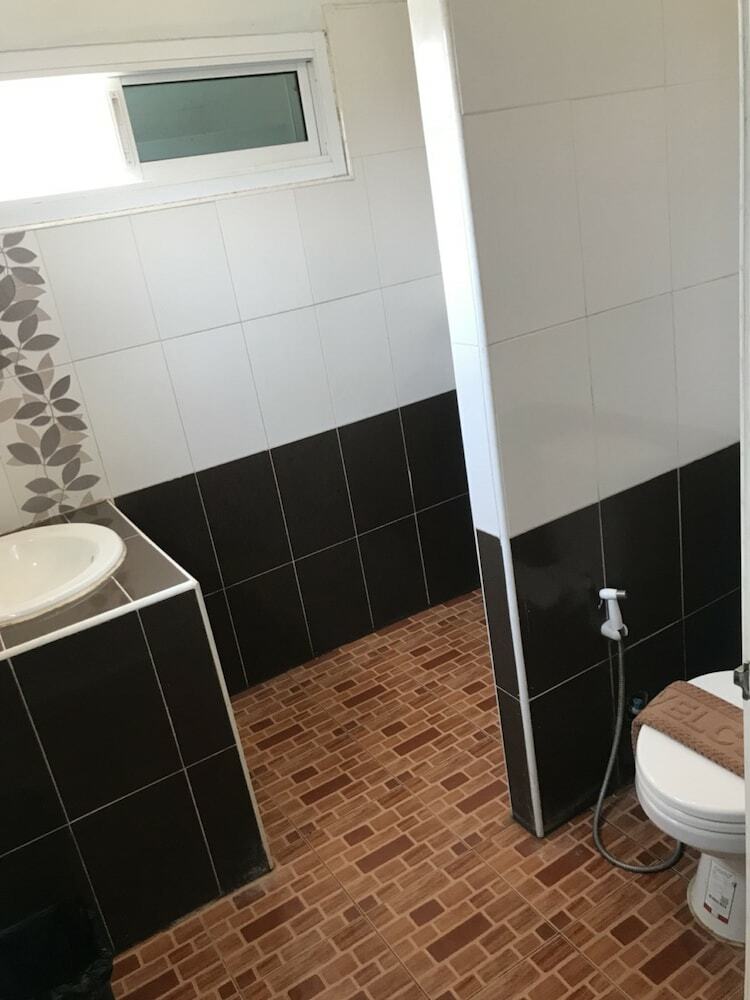 Hotel Safe House Phatthalung Resort