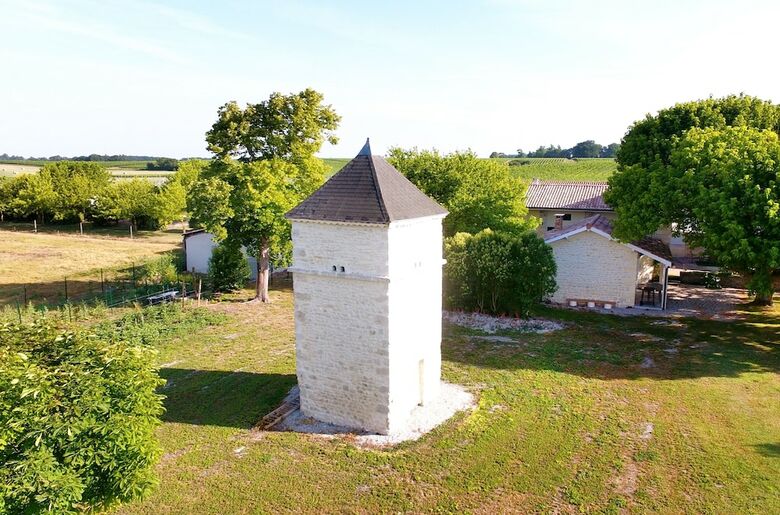 Hotel Ch�teau Pierre de Montignac