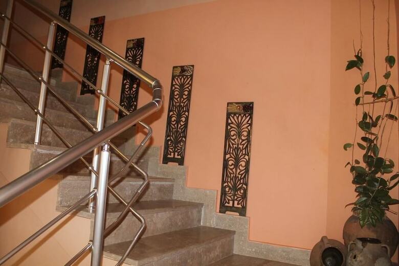 Hostal Old Yerevan Hostel & Tours