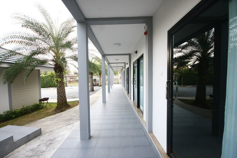 Hotel Siriniran Resort