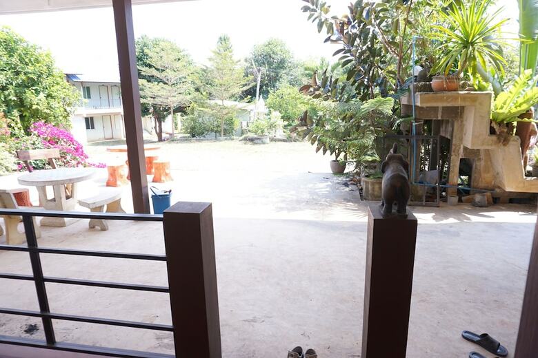 Hotel Ban Rai Nai Suan