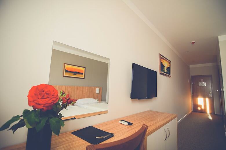 Hotel Phoenix