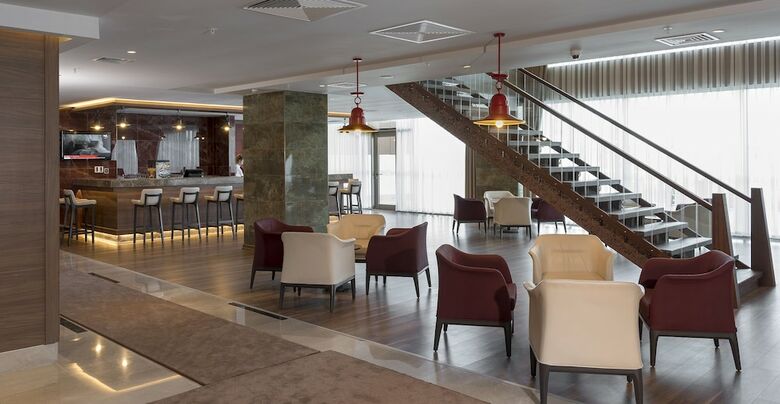 Hotel Ramada Plaza By Wyndham Rize