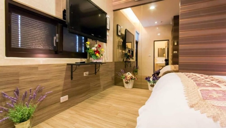 Hotel Flower Bed And Breakfast