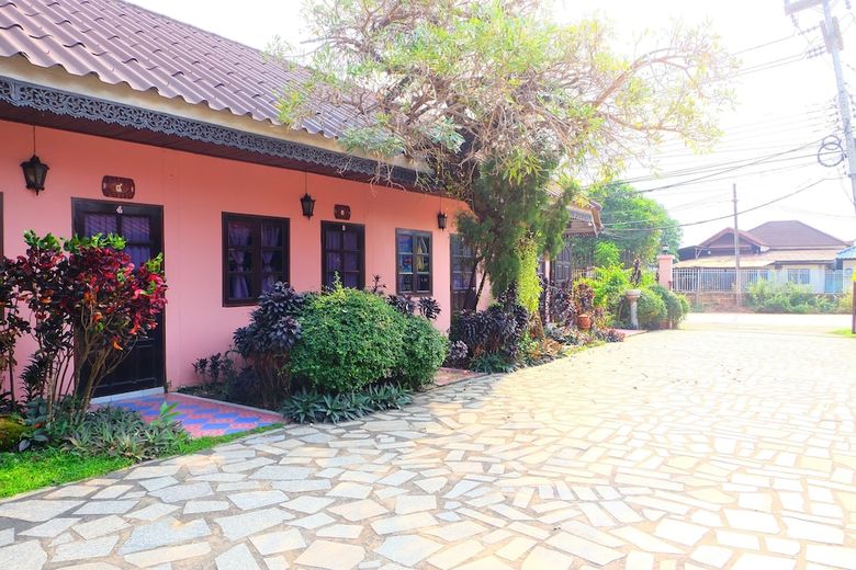 Hotel P Resort Riverside