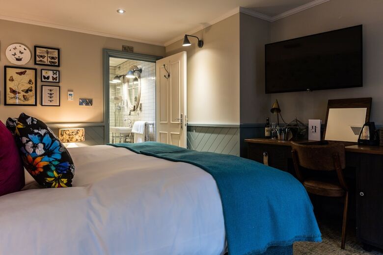 Hotel The Hand & Spear