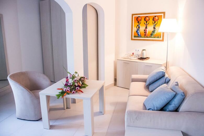 Conciergerie Hotel White House