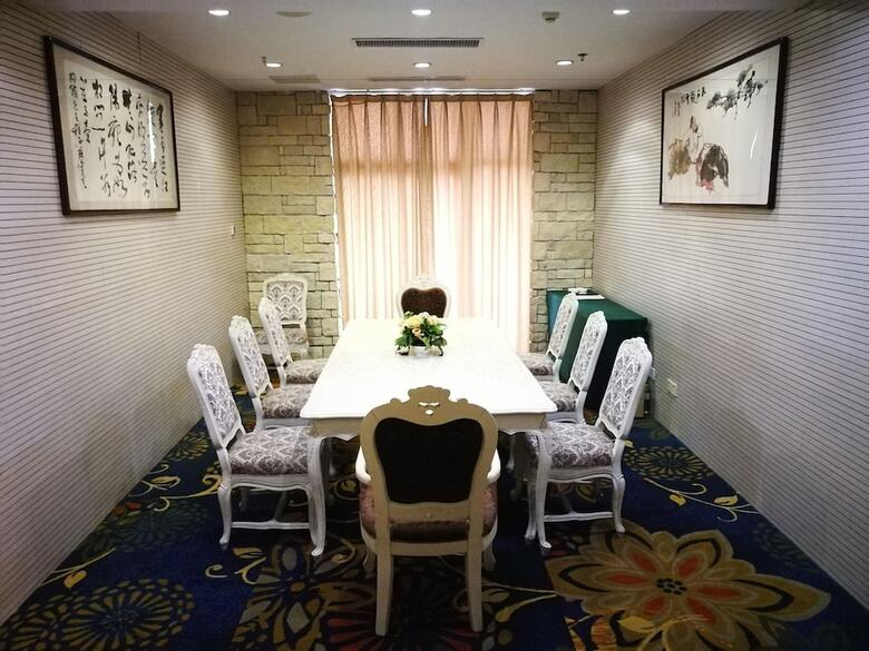 Nanjing John Garden Hotel