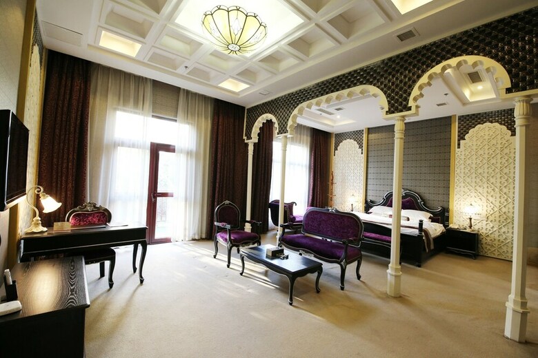 Nanjing John Garden Hotel