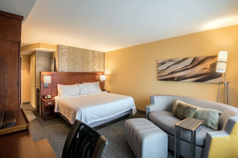 Hotel Courtyard Marriott Waldorf