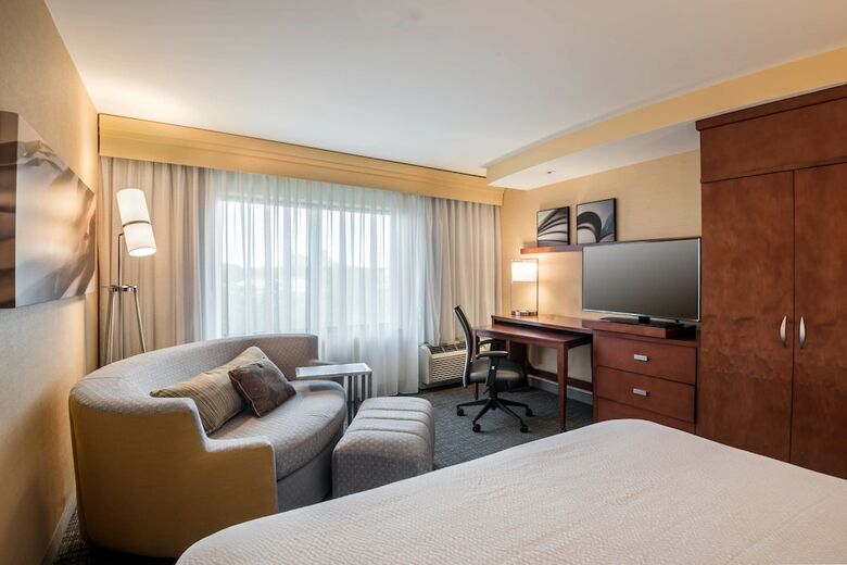 Hotel Courtyard Marriott Waldorf