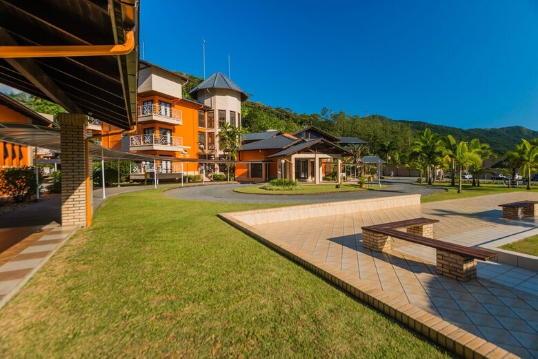 Apartamento Est�ncia Ribeir�o Grande