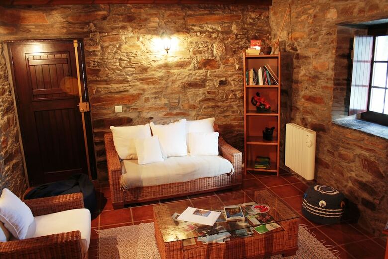 Casas de Pedra - Casa Da Av�