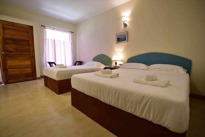 Hotel Mamaungpaa Hillside Resort