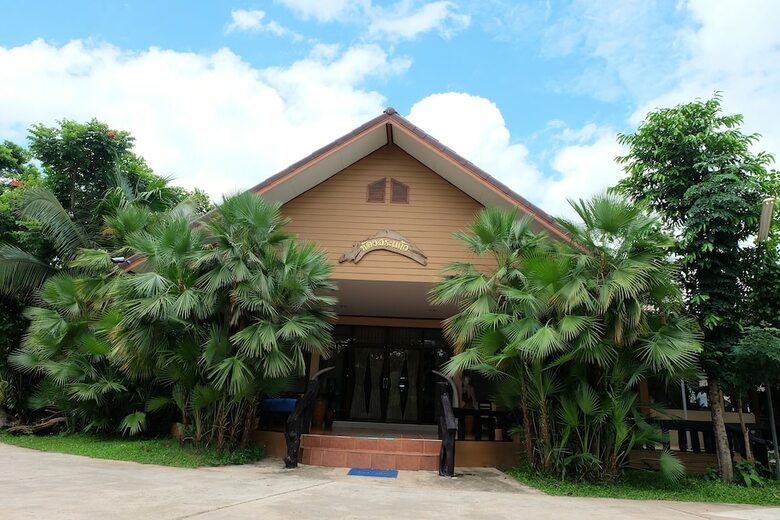 Hotel Big Tree Resort