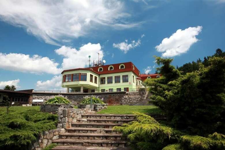 Wellness Hotel Vyhl�dka
