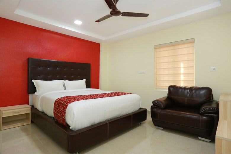 Hotel Oyo 10149 Noor Residency