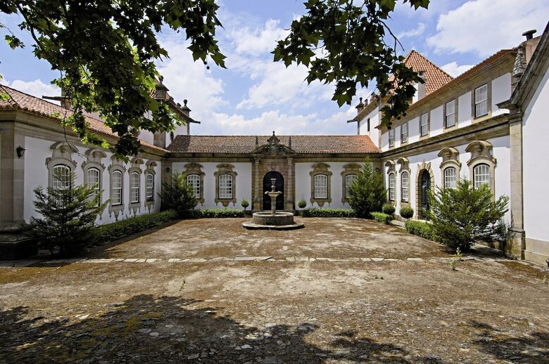 Hotel Casa Das Torres de Oliveira
