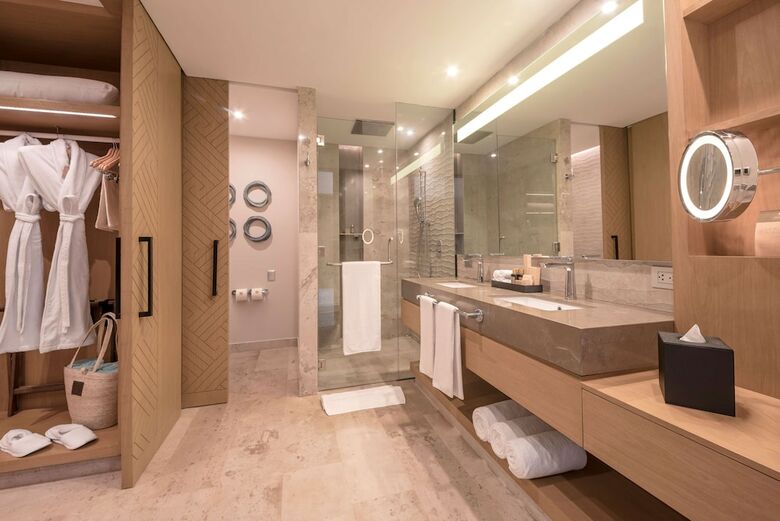 Hotel Haven Riviera Cancun Resort & Spa All Inclusive- Adults Only