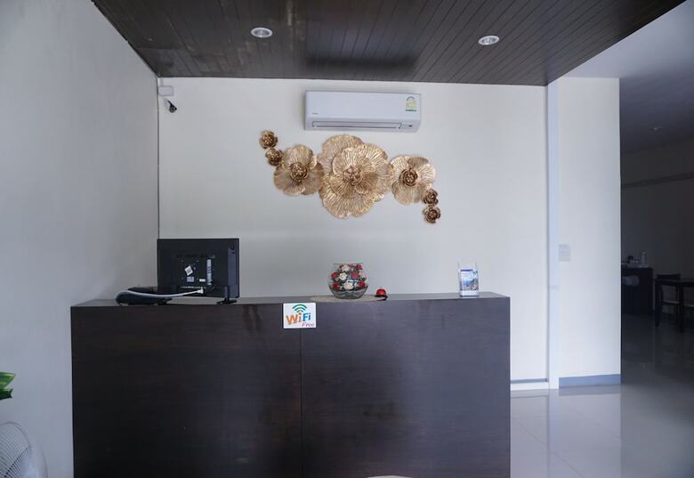 Hotel Lew Residence