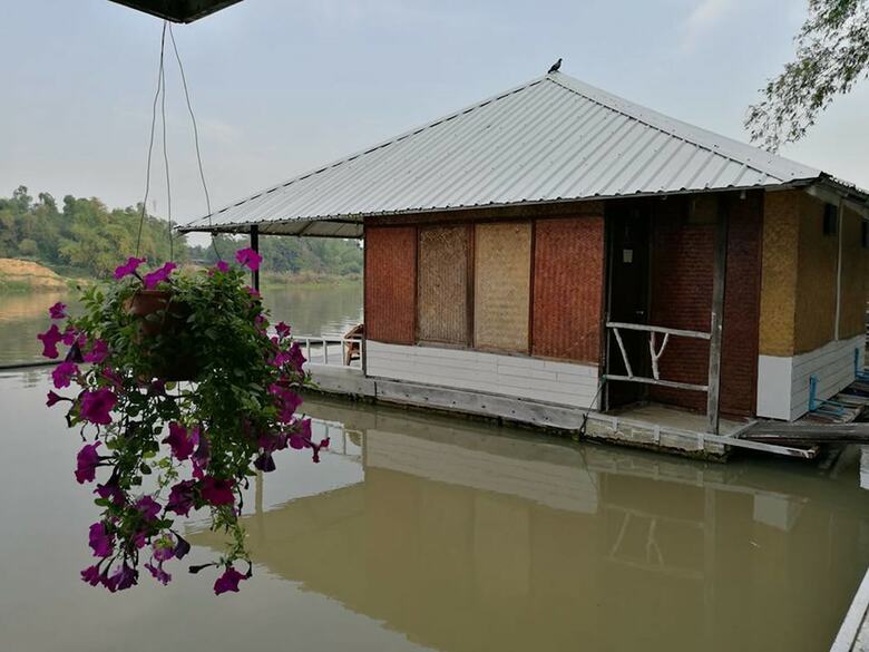 Hotel River Marina Resort