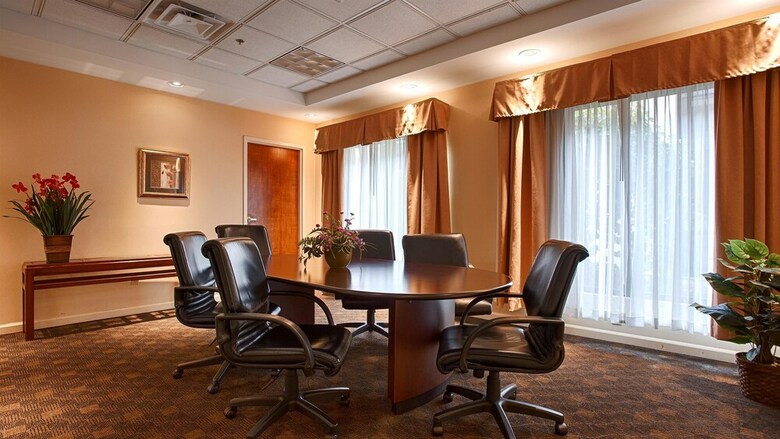 Hotel Best Western Plus Galleria Inn & Suites