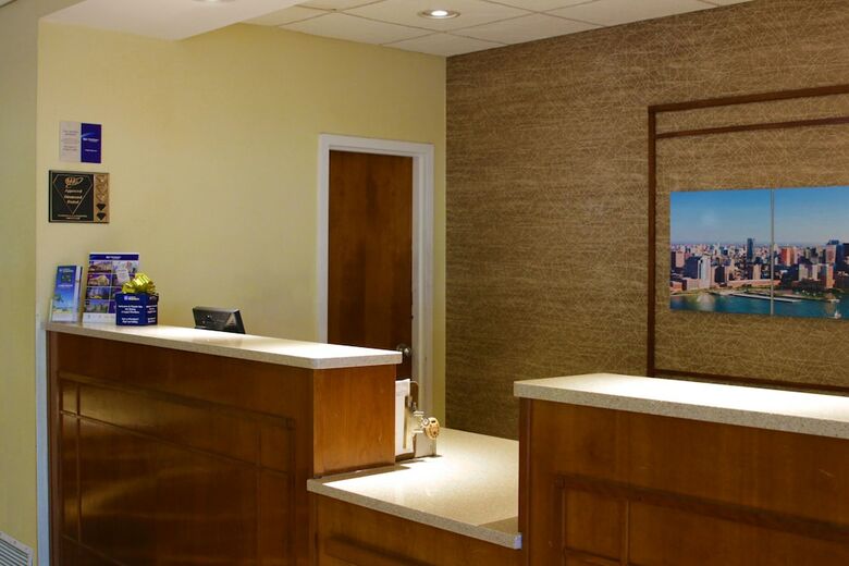 Hotel Best Western Plus Galleria Inn & Suites
