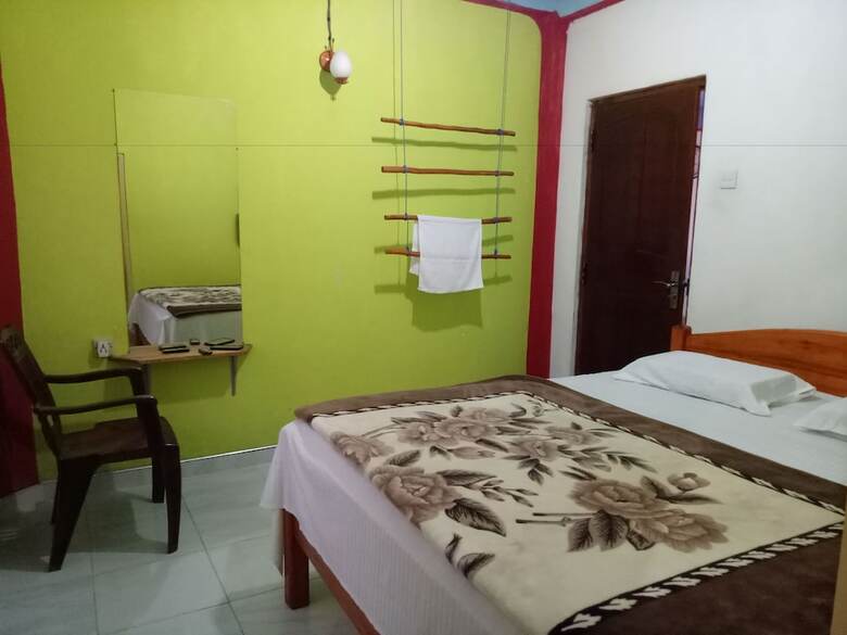 Hotel Adisham Village Home