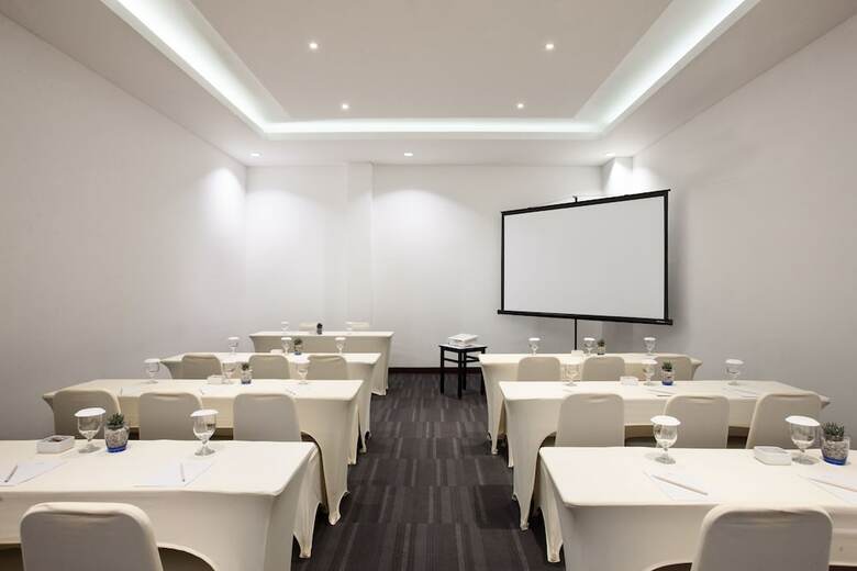Hotel Santika Sukabumi