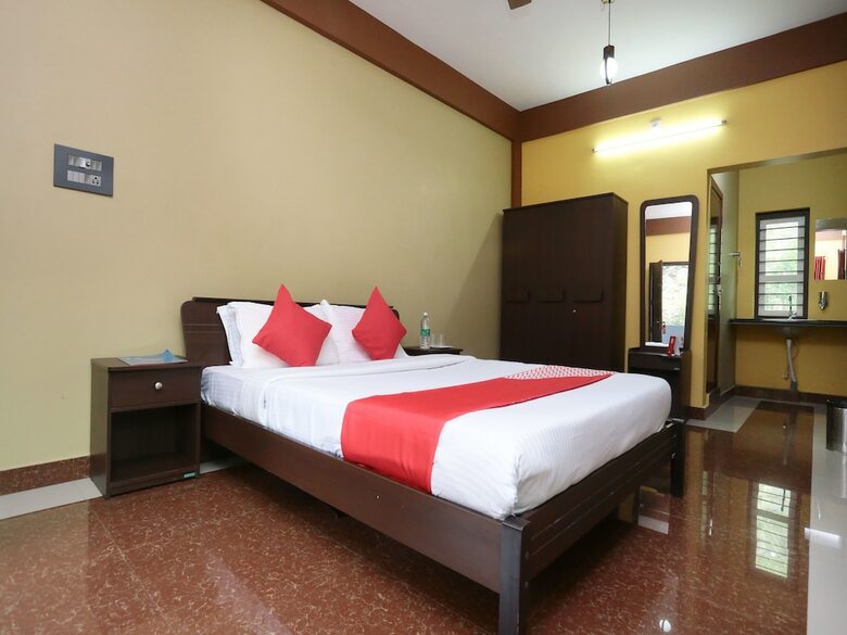 Hotel Oyo 10387 Edakkal Holiday Home