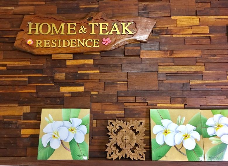 Hotel Home & Teak Homestay