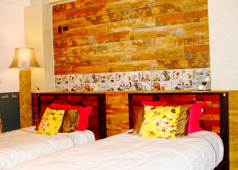 Hotel Home & Teak Homestay