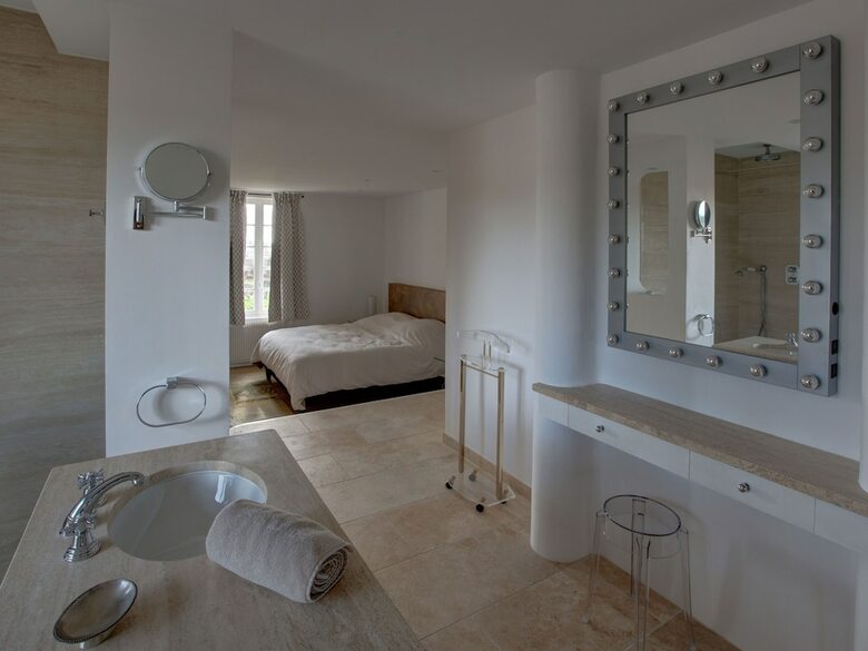 Bed & Breakfast Chateau Du Palanquey & Spa