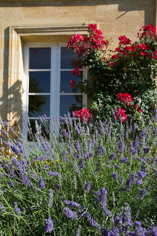 Bed & Breakfast Chateau Du Palanquey & Spa