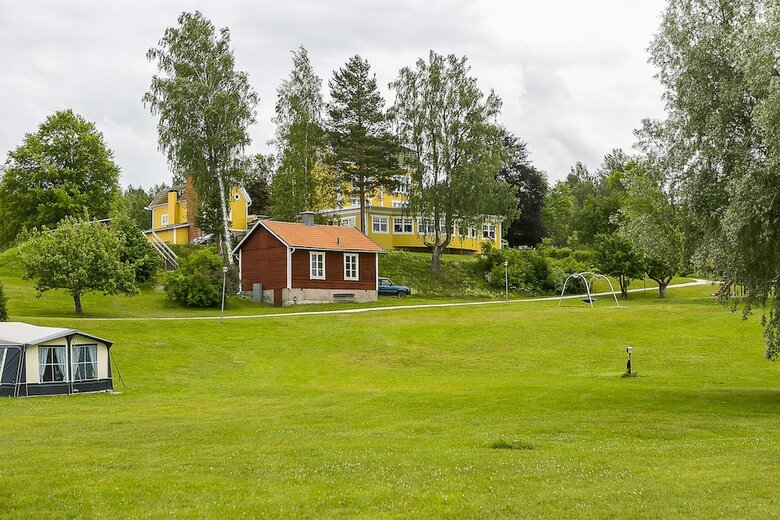 Uskavig�rden