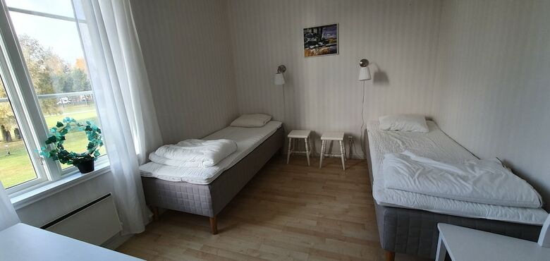 Uskavig�rden