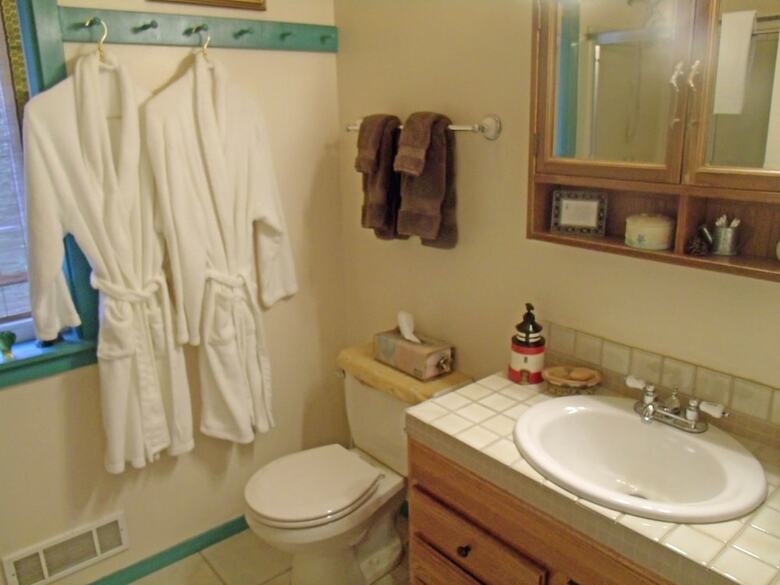 Inn To The Woods Bed And Breakfast