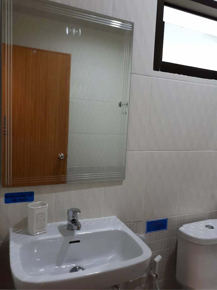 Hotel Baan Bhuriwat Kiriwong