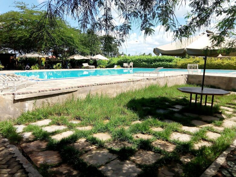 Hotel Savannah Lodge Nguluni