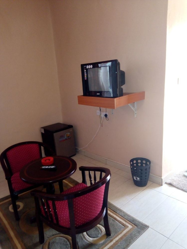 Hotel Savannah Lodge Nguluni
