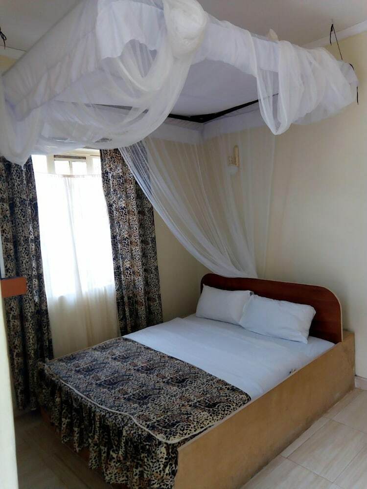 Hotel Savannah Lodge Nguluni