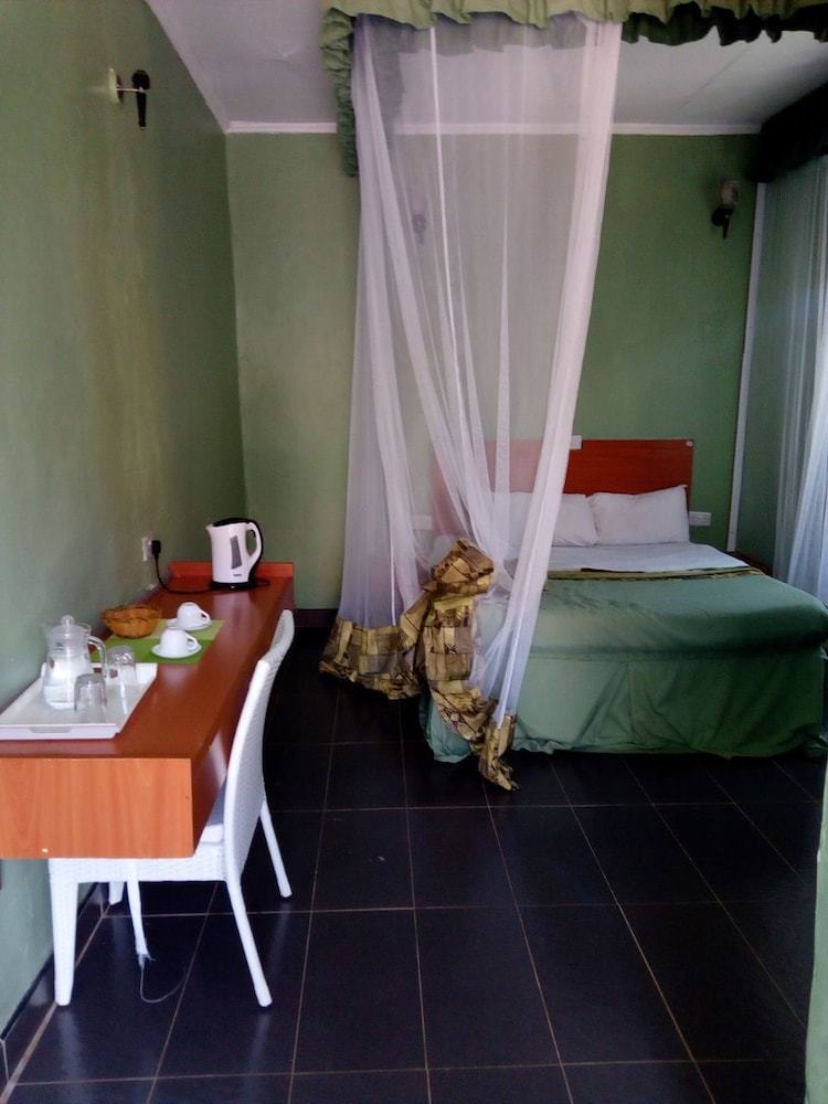 Hotel Savannah Lodge Nguluni