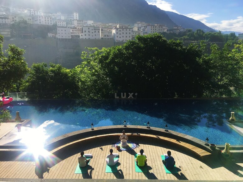 Hotel Lux Tea Horse Road Deqin Benzilan