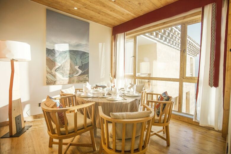Hotel Lux Tea Horse Road Deqin Benzilan