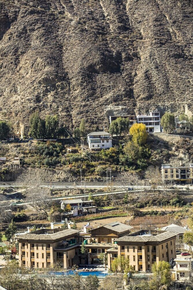 Hotel Lux Tea Horse Road Deqin Benzilan